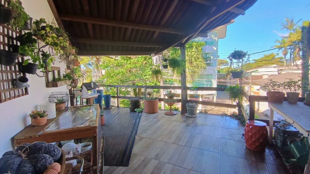 POUSADA COM 7 CASAS EM CANASVIEIRAS | Moradia, Investimento e Alta Rentabilidade