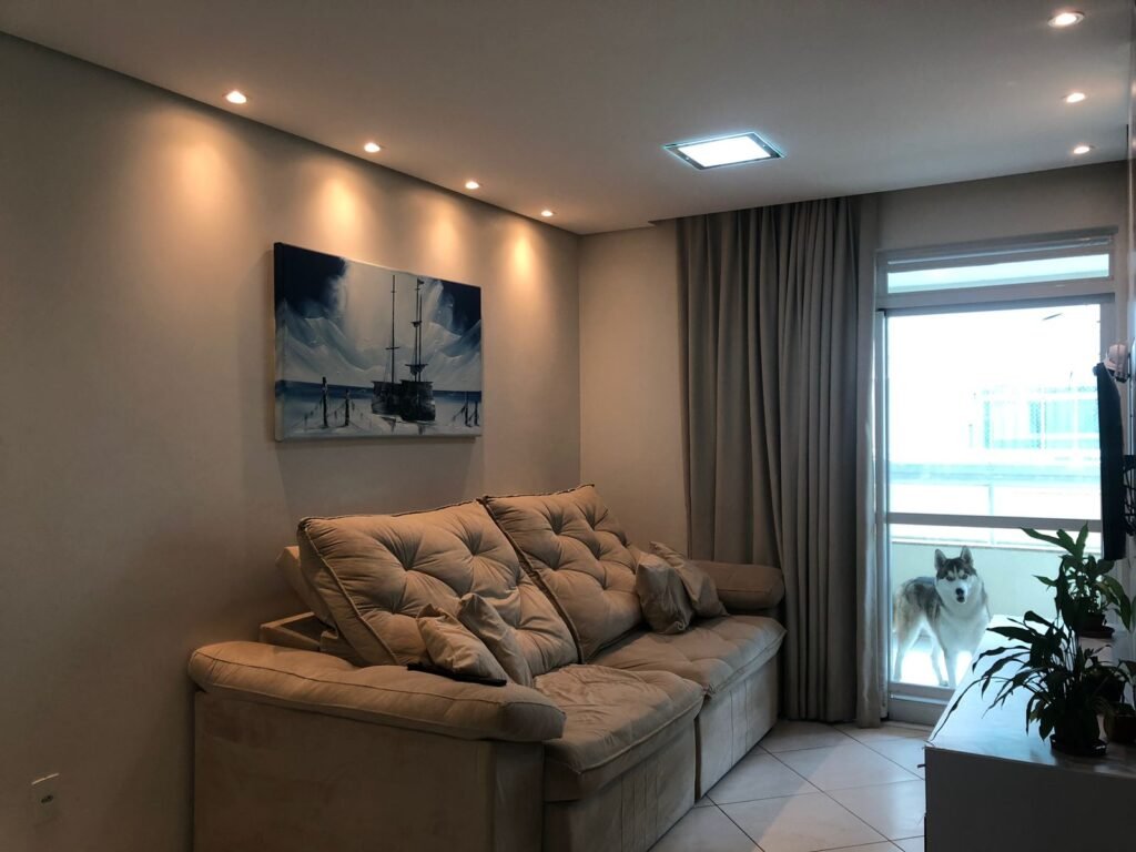 APARTAMENTO À VENDA | 3 DORMITÓRIOS | REGIÃO NOBRE DOS INGLESES